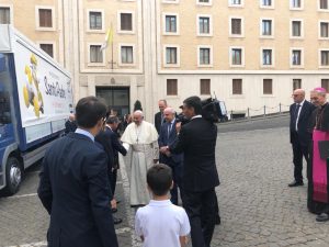 Beberoyal incontra Papa Francesco