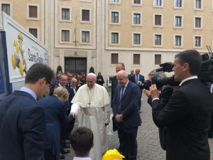 Beberoyal incontra Papa Francesco