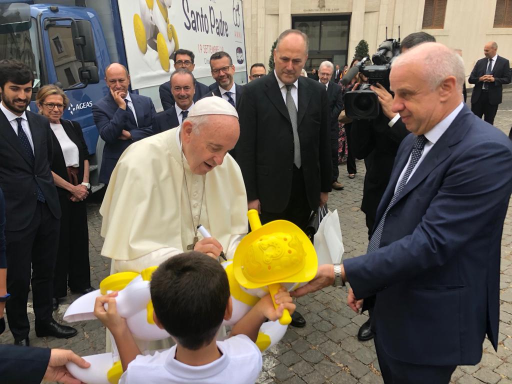 Beberoyal incontra Papa Francesco