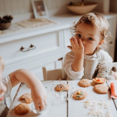 come-coinvolgere-i-bambini-nelle-faccende-domestiche