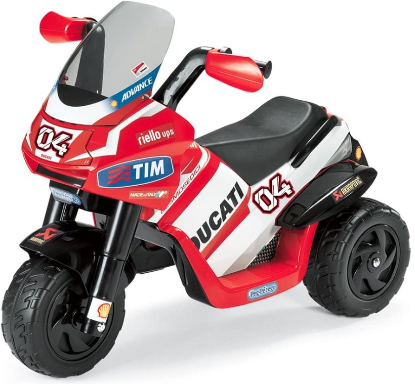 moto-elettrica-ducati-bambini-divertirsi-aperto-con-peg-perego_beberoyal