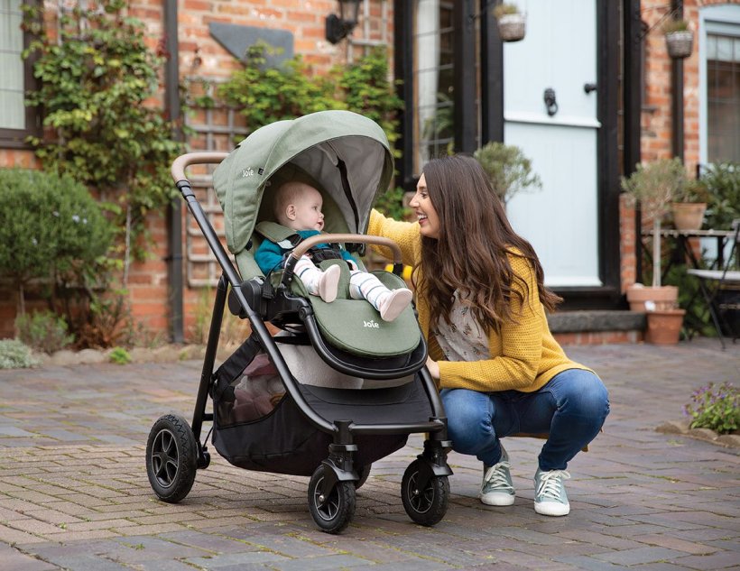 joie-versatrax-il-passeggino-perfetto-dal-primo-giorno_beberoyal-01