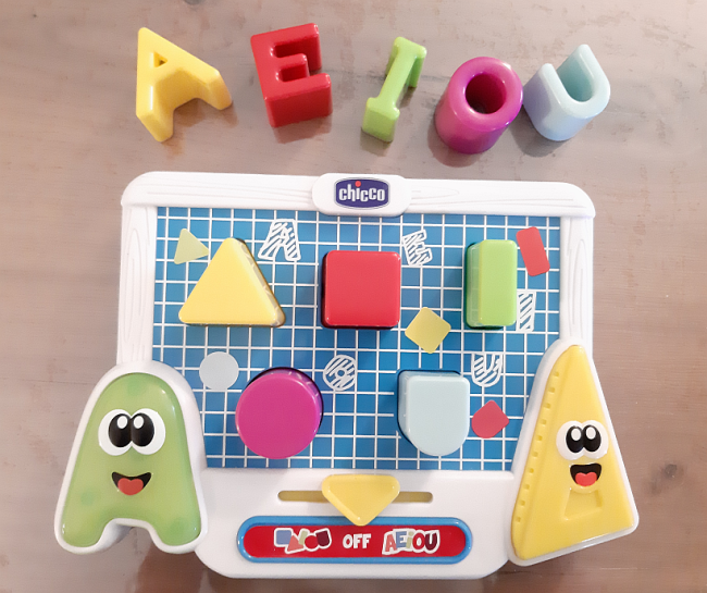 Chicco: Le Forme delle vocali