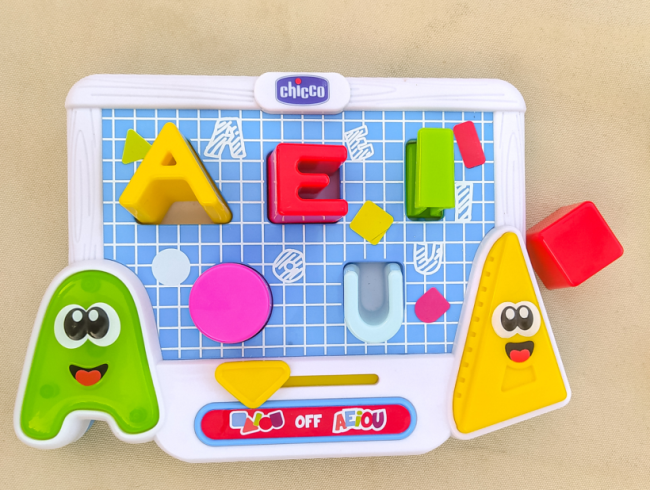 Chicco: Le Forme delle vocali