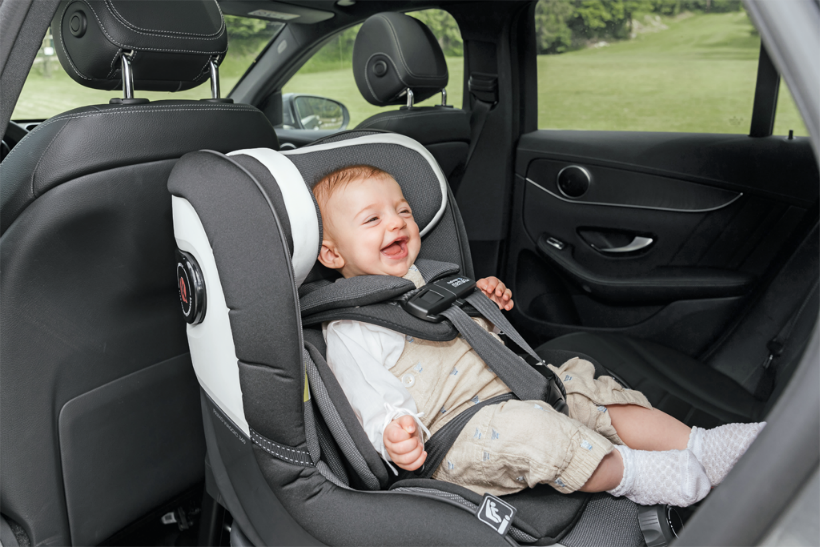 Peg Perego: Primo Viaggio Lounge, seggiolino auto reclinabile per neonati