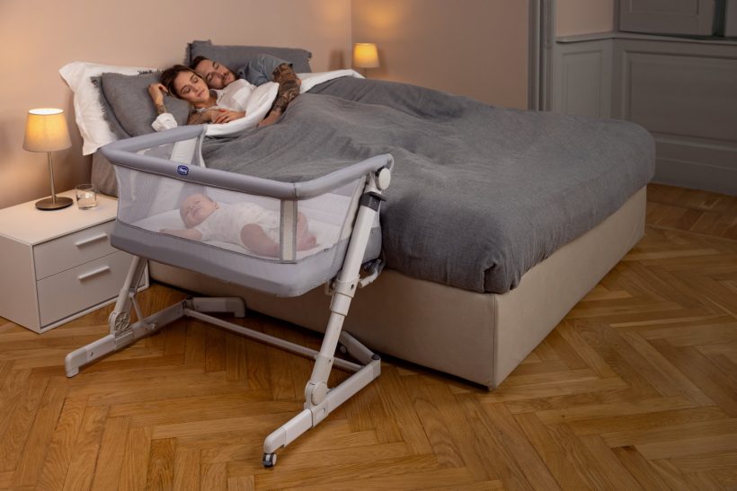 chicco-next-to-me-la-nuova-culla-per-co-sleeping-con-sistema-di-chiusura-facilitato-beberoyal-01