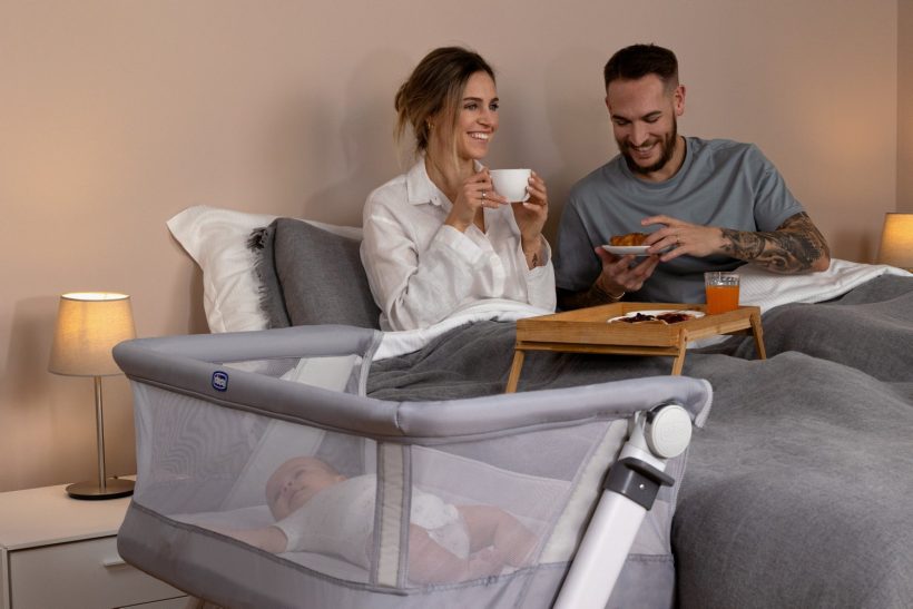 chicco-next-to-me-la-nuova-culla-per-co-sleeping-con-sistema-di-chiusura-facilitato-beberoyal-08