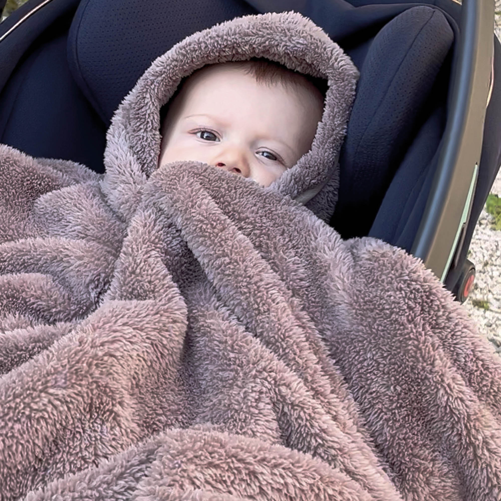 Complementi invernali utili nel corredo di un neonato